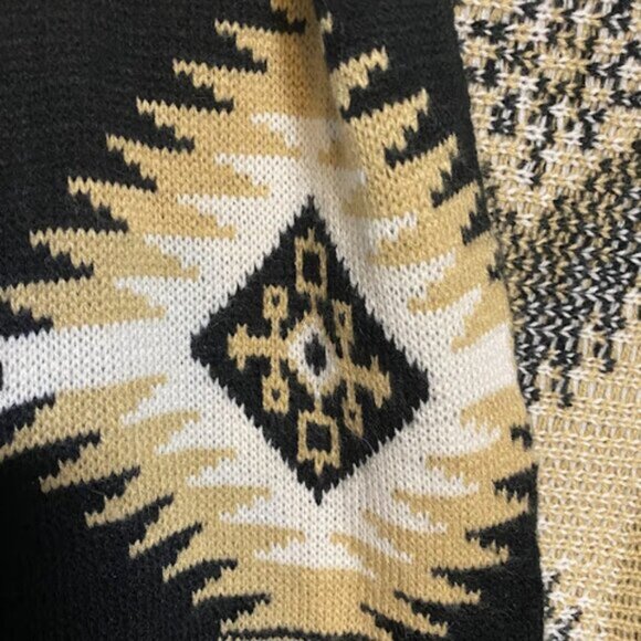 Dreamers Black Tan White Aztec Print Women's Open Cardigan Sweater M - Picture 5 of 11